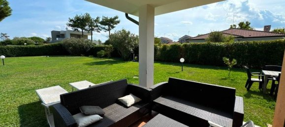 2 bedrooms Villa in Rosolina, Italy No. 313198 9