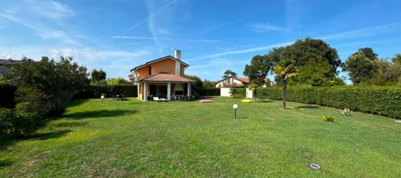 2 bedrooms Villa in Rosolina, Italy No. 313198 2