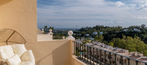 3 bedrooms Penthouse in La Quinta, Spain No. 139199 23