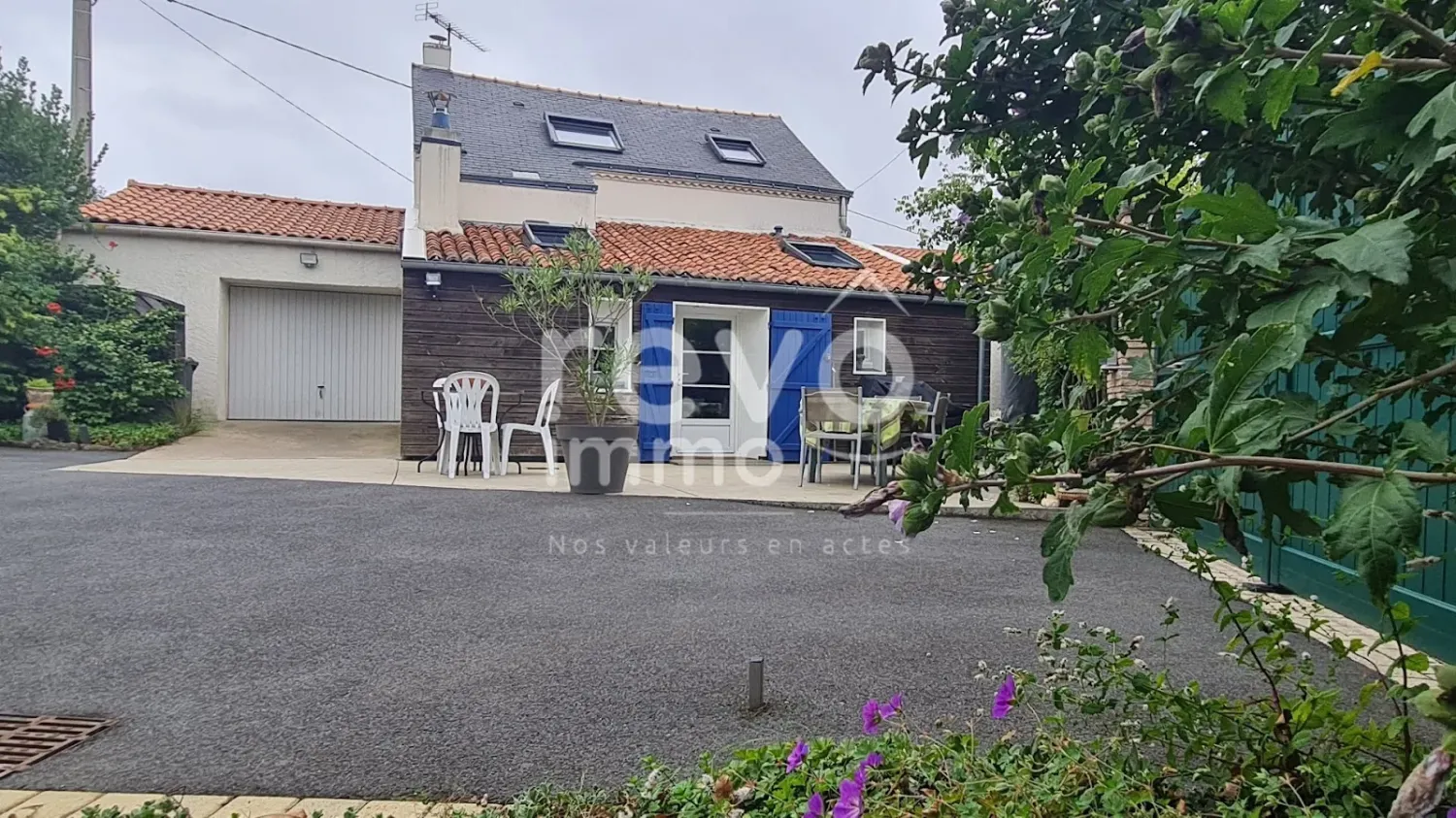 2 Schlafzimmer Haus in Le Cellier, France, Nr. 318441