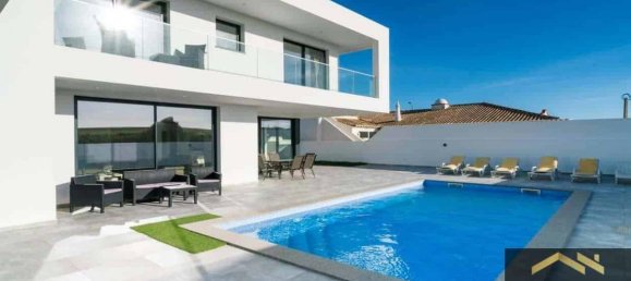 Villa de 3 dormitorios en Vila do Bispo, Portugal No. 9241 6