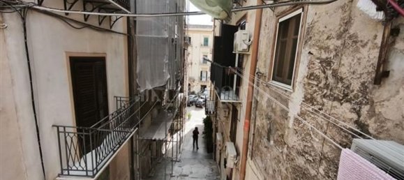 5غرفة شقة في Palermo, Italy رقم 147713 4