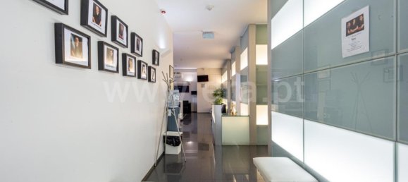 Büro in Porto, Portugal 162m², Nr. 93900 2