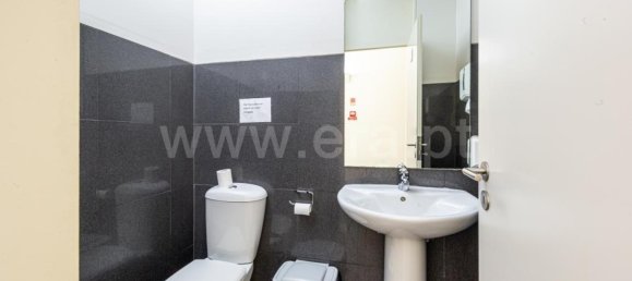 Büro in Porto, Portugal 162m², Nr. 93900 3