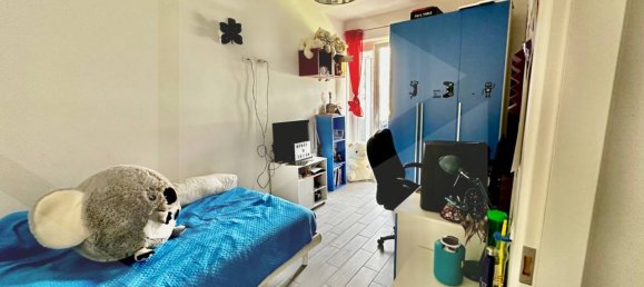 4 rooms Apartment in Bologna, Italy No. 21399 16