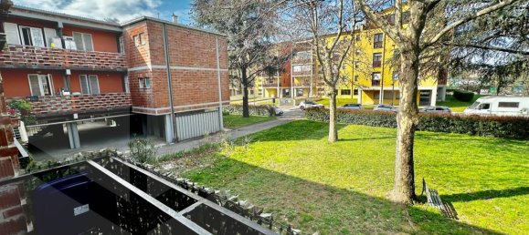 4 rooms Apartment in Bologna, Italy No. 21399 11