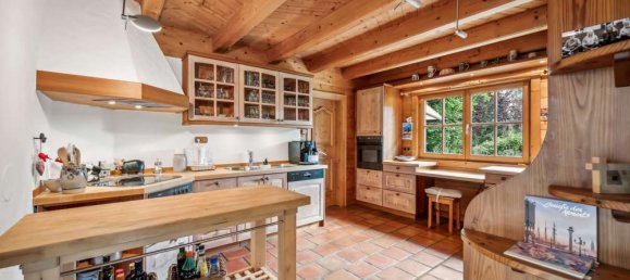 10 bedrooms Building in Baden-Wurttemberg, Germany No. 45123 10