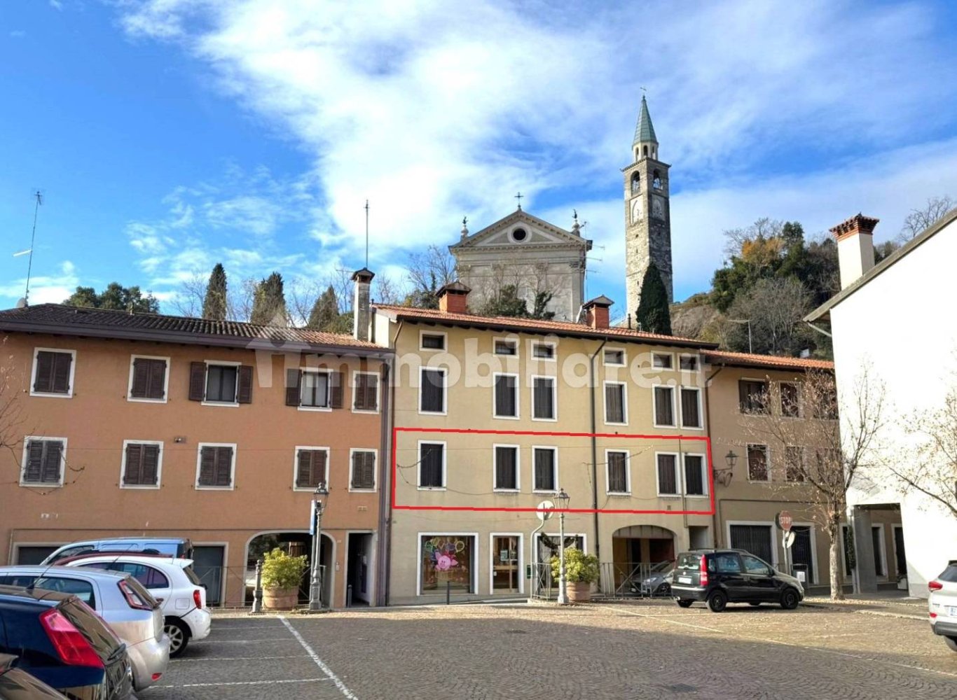 3 bedrooms Apartment in Udine, Italy No. 144521