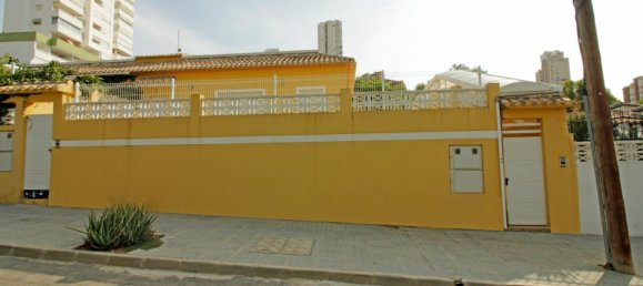 Casa de 3 dormitorios en Finestrat, Spain No. 2647 2