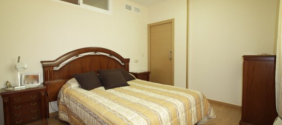 Casa de 3 dormitorios en Finestrat, Spain No. 2647 11