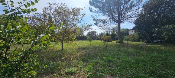 1000m² Land in Lorgues, France No. 114080 3