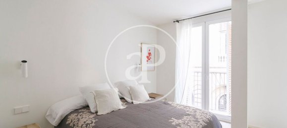 Apartamento de 2 dormitorios en Ciudad Vieja, Spain No. 85940 7