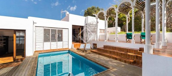 5 bedrooms Villa in Menorca, Spain No. 82824 2