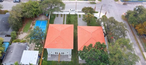 3 dormitorios dúplex en venta en Miami, Miami-Dade, Florida, USA № 615694 27