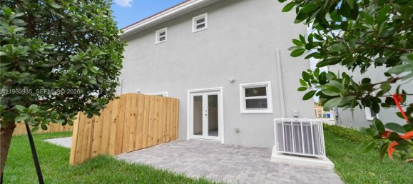 3 dormitorios dúplex en venta en Miami, Miami-Dade, Florida, USA № 615694 18