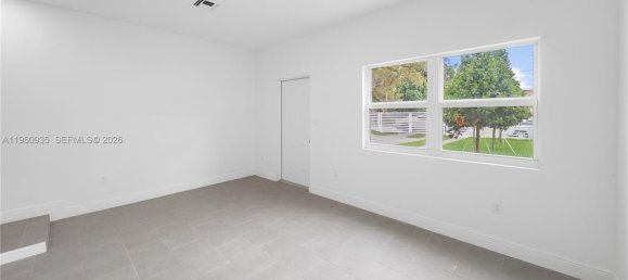 3 dormitorios dúplex en venta en Miami, Miami-Dade, Florida, USA № 615694 13