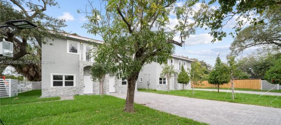 3 dormitorios dúplex en venta en Miami, Miami-Dade, Florida, USA № 615694 20
