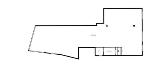 304m² Commercial property in Susegana, Italy No. 291458 11