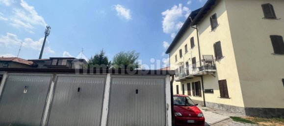 Квартира с 2 спальнями в Комо, Италия № 163276 4