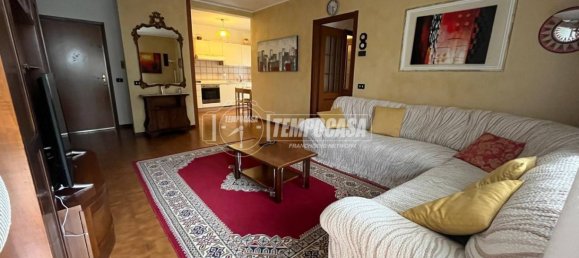 2 bedrooms Apartment in Ponte San Pietro, Italy No. 225343 3