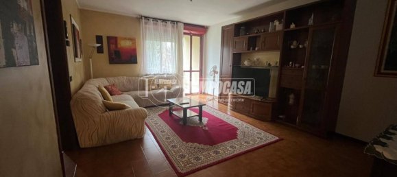 2 bedrooms Apartment in Ponte San Pietro, Italy No. 225343 2