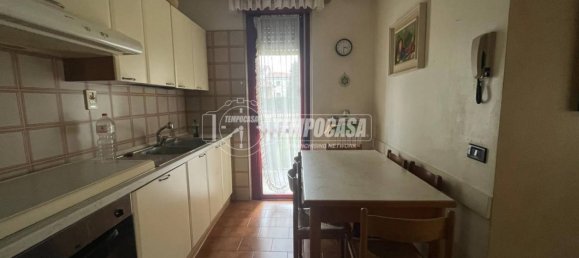 2 bedrooms Apartment in Ponte San Pietro, Italy No. 225343 7