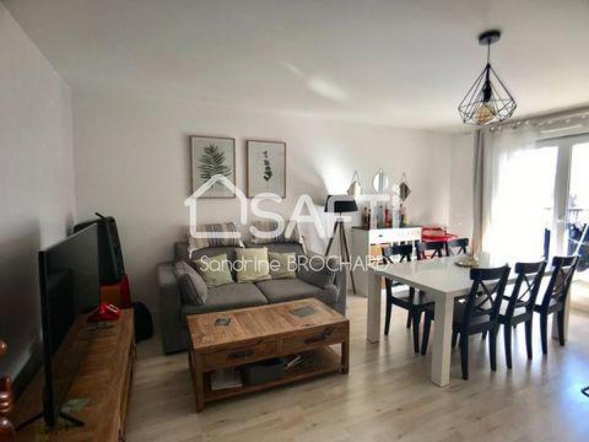 Apartamento T3 em Noisy-le-Grand, France N.º 27121