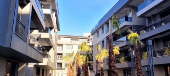 Apartment 7+1 in Beylikduezue, Turkey No. 14216 23