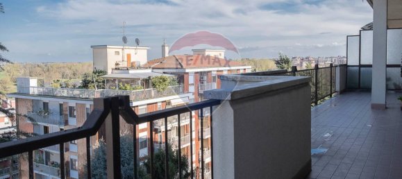 3 bedrooms Penthouse in San Donato Milanese, Italy No. 226365 11