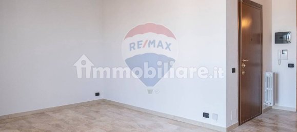 3 bedrooms Penthouse in San Donato Milanese, Italy No. 226365 3