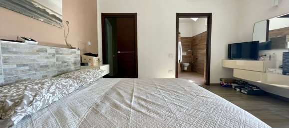 16 bedrooms House in Forlì, Italy No. 334478 14