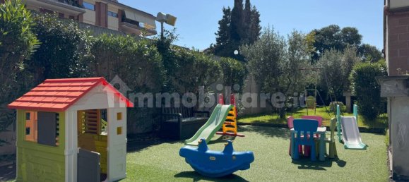 3 bedrooms Penthouse in Rome, Italy No. 34064 5