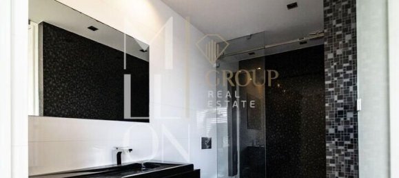 3 bedrooms House in Madalena, Portugal No. 18053 10