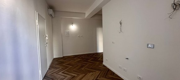 2-salle Appartement à Florence, Italy No. 37209 19