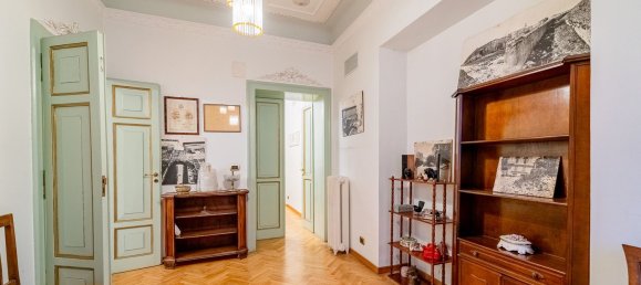 6 rooms Apartment in Ancona, Italy No. 225796 4