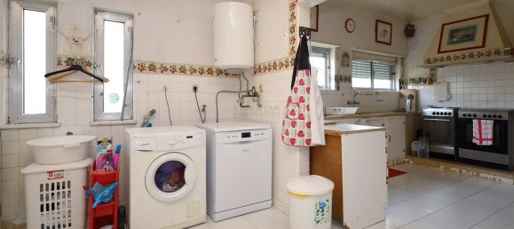 7 bedrooms Villa in Cascais, Portugal No. 102127 34