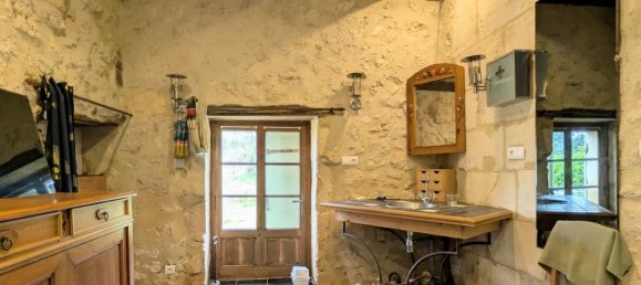 3 bedrooms House in Targon, France No. 104575 12