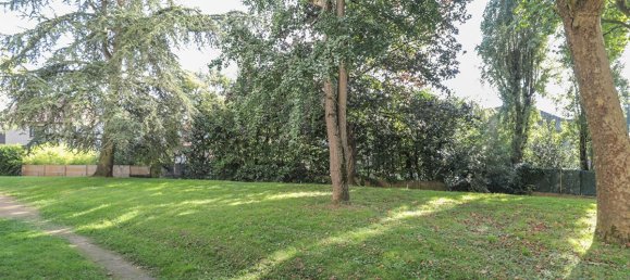 2 bedrooms Apartment in Clamart, France No. 150312 7