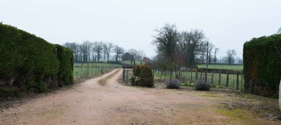 5 bedrooms House in La Pacaudiere, France No. 206956 2