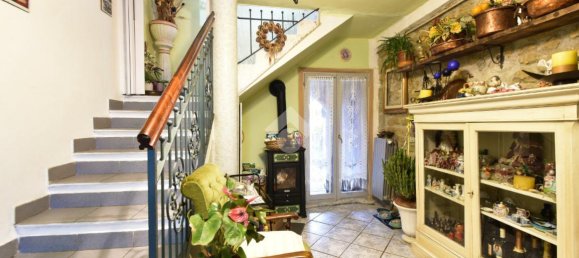 4 rooms House in Meldola, Italy No. 70617 17