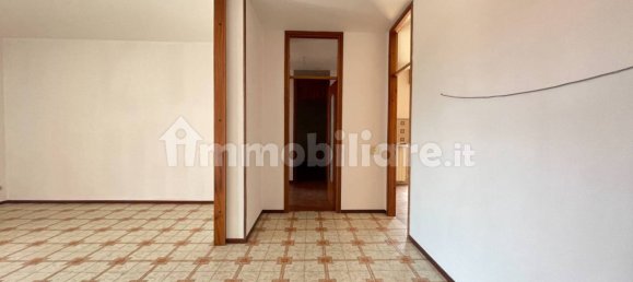 2 bedrooms Apartment in Cameri, Italy No. 276438 4
