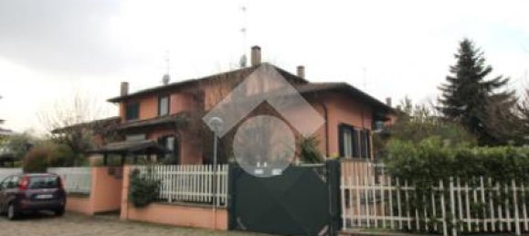 3 Schlafzimmer Villa in Rho, Italy, Nr. 378854 40