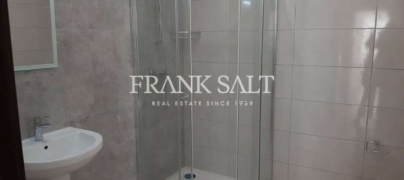 2 bedrooms Penthouse in Victoria, Malta No. 5817 7