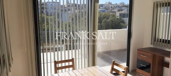 2 bedrooms Penthouse in Victoria, Malta No. 5817 8