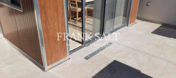 2 bedrooms Penthouse in Victoria, Malta No. 5817 5