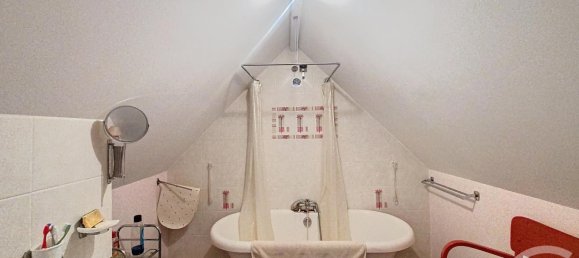 Casa de 5 dormitorios en Dun-le-Poelier, France No. 51301 19