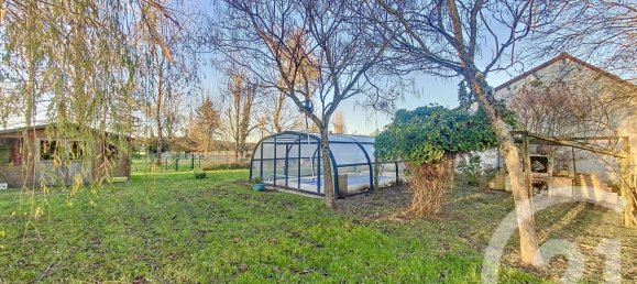 Casa de 5 dormitorios en Dun-le-Poelier, France No. 51301 3