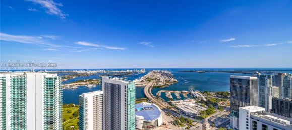 65.22m² Commercial property for sale in Miami, Miami-Dade, Florida, USA № 615531 2