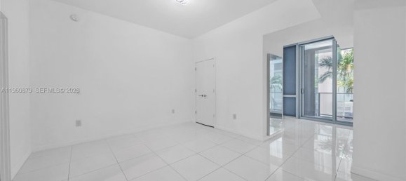 65.22m² Commercial property for sale in Miami, Miami-Dade, Florida, USA № 615531 11