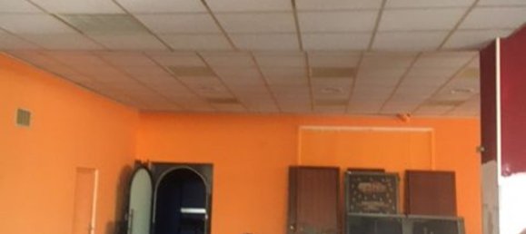 280m² Commercial property in Rome, Italy No. 293253 3